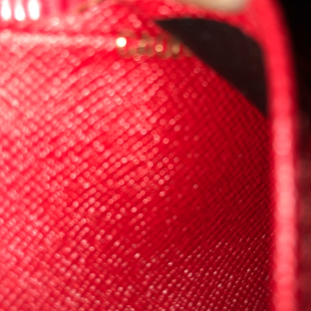 Louis Vuitton Epi Wallet - Picture 6 of 7